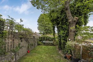 Photo 19- click for photo gallery